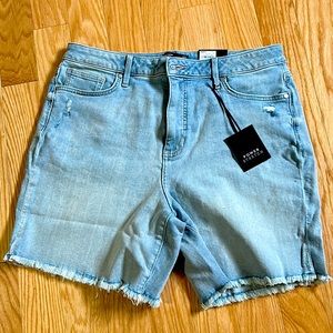 Simply Vera Vera Wang high rise denim shorts